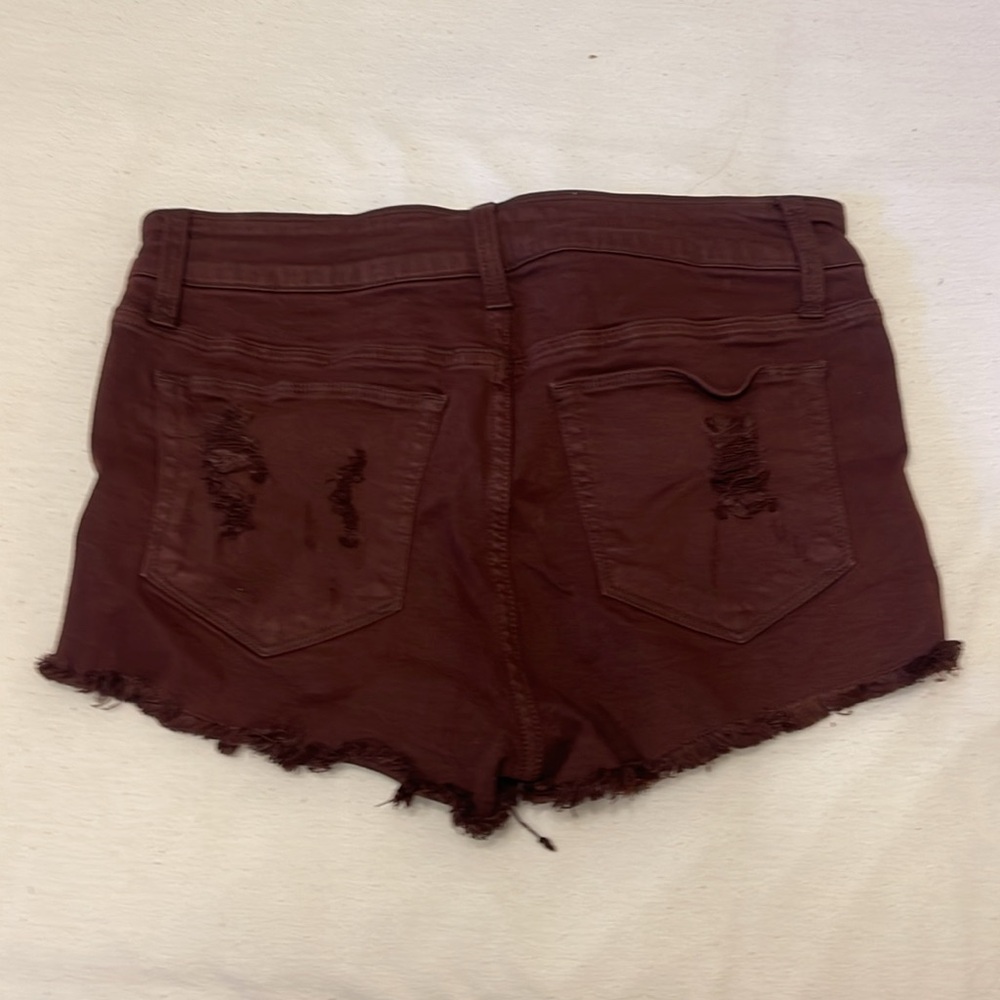 High Rise Shorts‎ - Picture 2 of 3